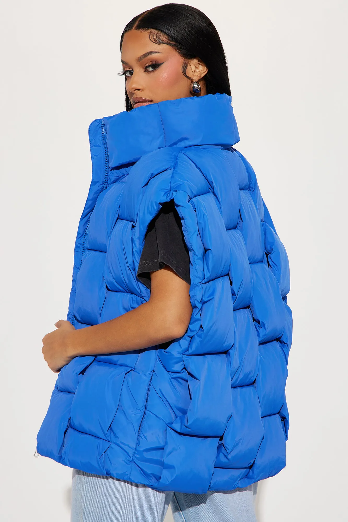 Basket Case Puffer Vest - Blue