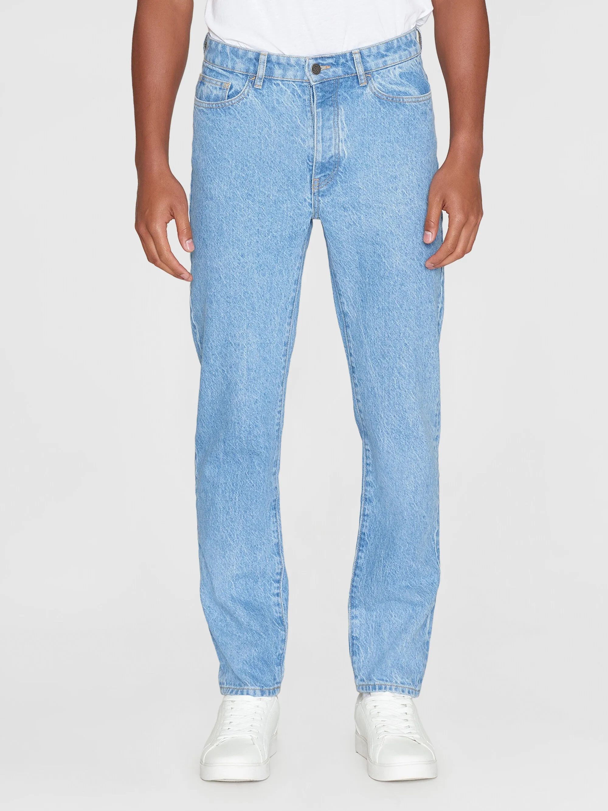 CHUCK regular straight denim jeans bleached stonewash REBORN™ - Bleached Stonewash