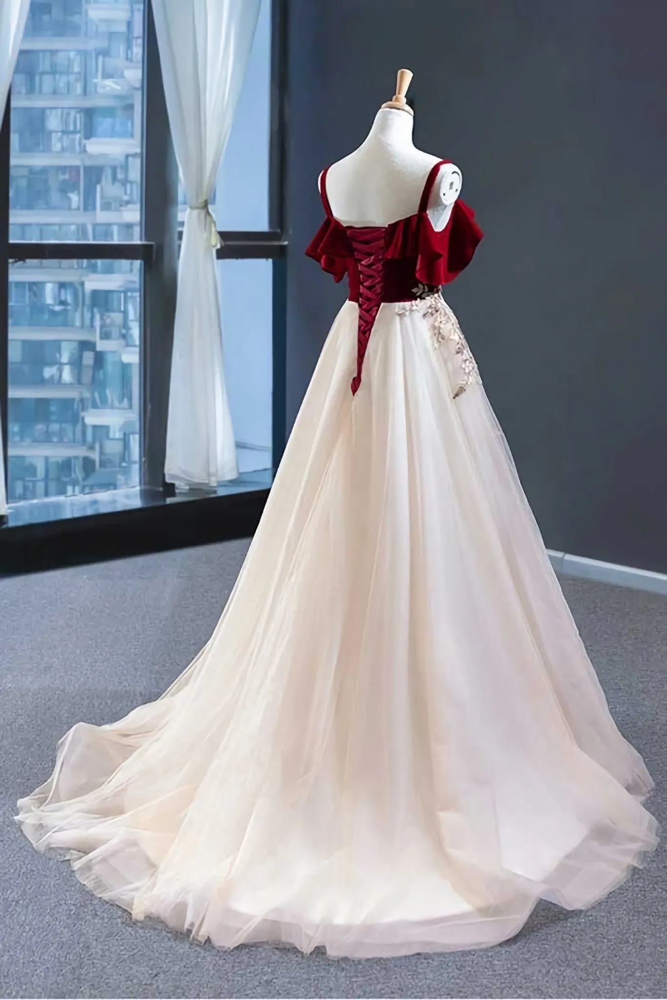 Elegant Straps Tulle With Velvet Red Long Prom Formal Dress