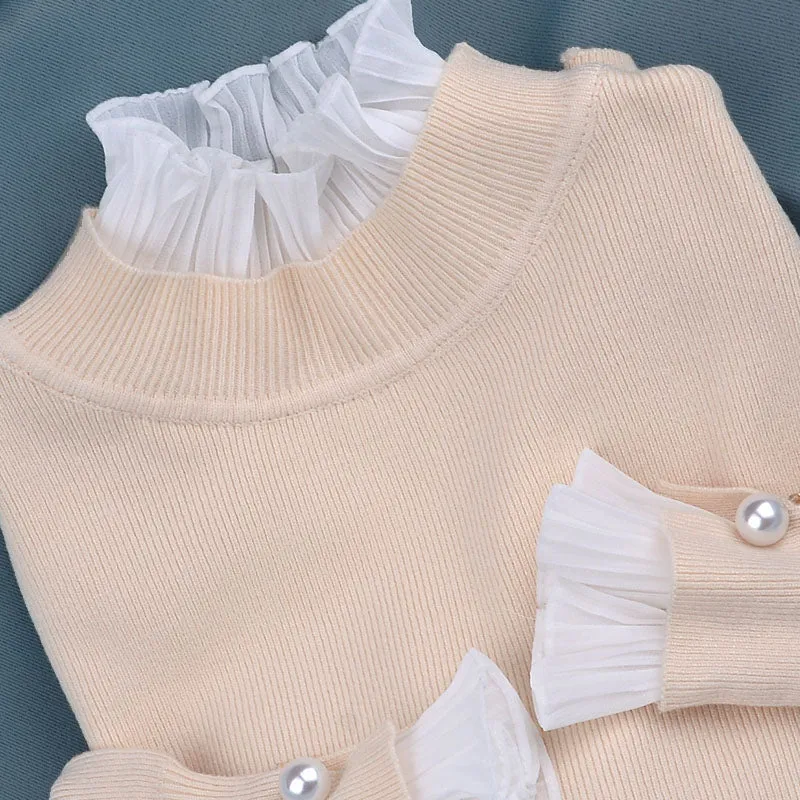 Knitted Turtleneck Long Sleeve Women Sweater With Pearls