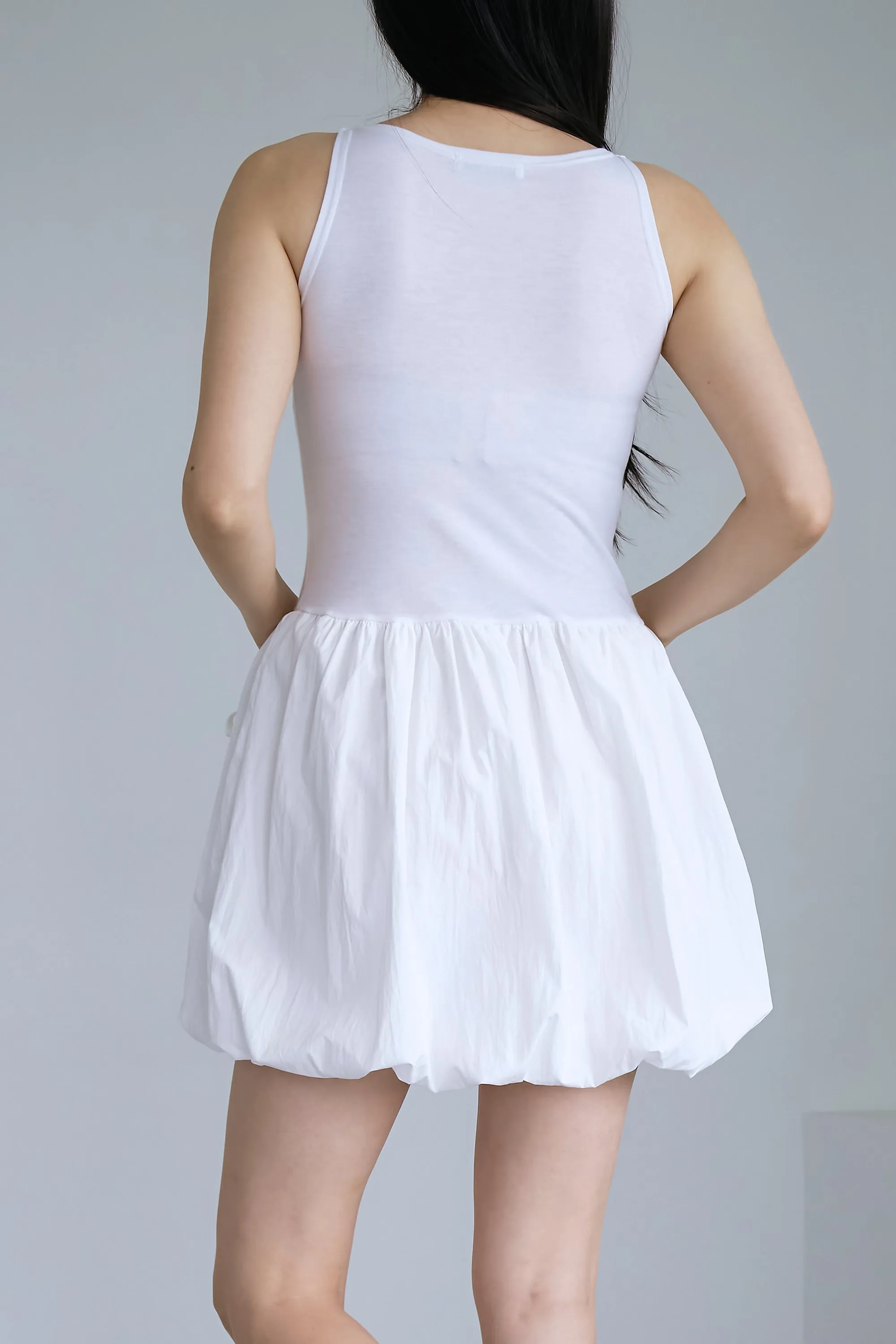 Lara Balloon Hem Dress